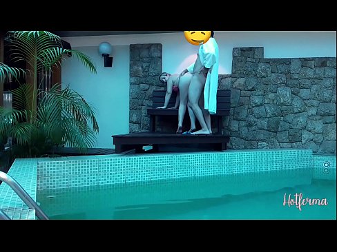 ❤️ Baas noeget faam nei it swimbad, mar koe net wjerstean in hot Porno op fy.hentaiteca.ru ﹏