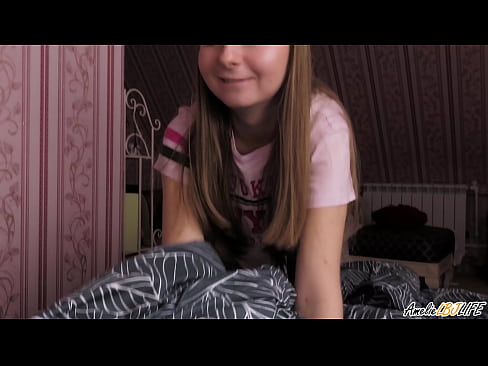 ❤️ Blondie sûget har BFF's djip en krijt cum yn 'e mûle Porno op fy.hentaiteca.ru ﹏